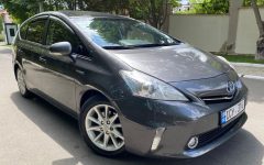 Toyota PRIUS +